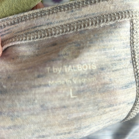 T by Talbots ombré pattern long sleeve top. Size L - Picture 4 of 5